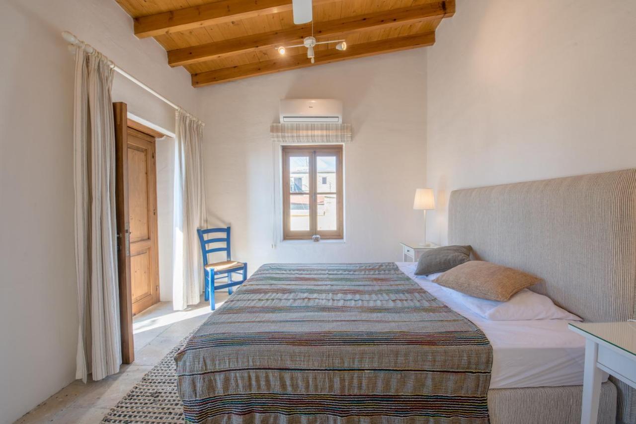 The Carob Tree Villa - Rustic Luxury Home With Access To Pool And Restaurant Lárnaka Eksteriør bilde